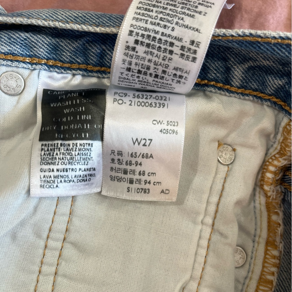levi’s 501 high waisted denim shorts - Picture 6 of 6